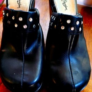 Harley Davidson leather clogs w/rhinestones